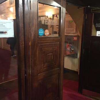 Players Bar and Kitchen - Lounges Near Me - London, XGL Players Bar and Kitchen - Lounges Near Me - London, XGL