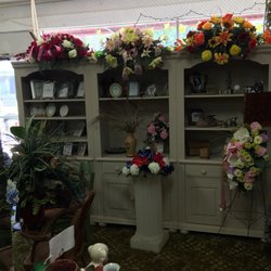 Okmulgee Blossom Shop - Nice flowers and plants