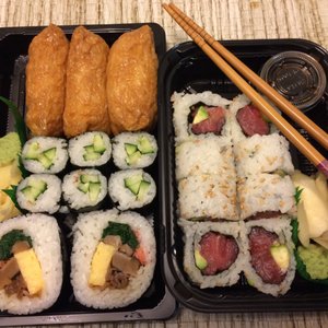 Photo of Sushi House - Palo Alto, CA, United States. Vegetarian combo & tuna avocado roll