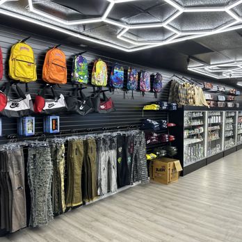 DRAGON SMOKESHOP - Updated May 2026 - 11 Photos - 2850 Quimby Rd, San Jose,  California - Vape Shops