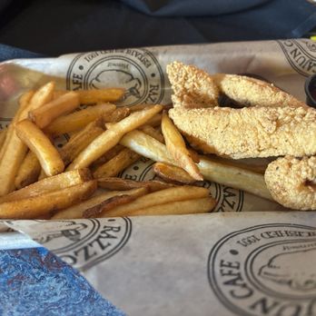 Razzoo's Cajun Cafe - Chicken strips and fries - Cajun/Creole Near Me - Arlington, Texas Razzoo's Cajun Cafe - Chicken strips and fries - Cajun/Creole Near Me - Arlington, Texas