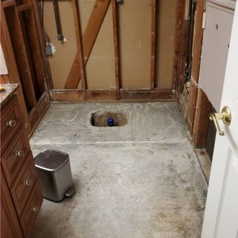Trapp's Construction - a bathroom being remodeled - Handyman Near Me - Corona, California