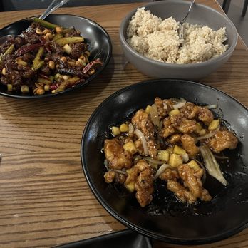 P.F. Chang's - Kung pao chicken was really good, kung pao beef wasn't good.. the brown rice was on point... - Asian Fusion Near Me - Cerritos, California