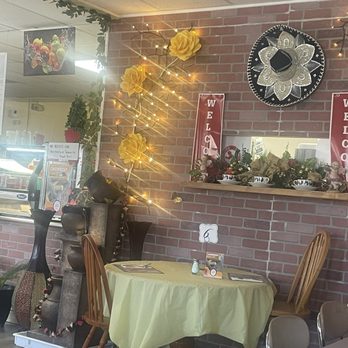 Angelo's Kitchen - Mexican Near Me - Visalia, California