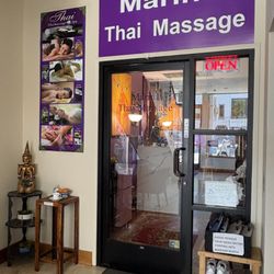 Marina Thai Massage - Kindly remove your shoes and use our slippers to keep the space clean and respect Thai tradition.