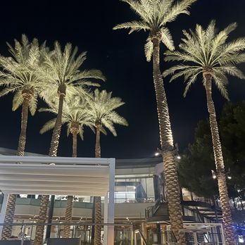 Arizona Center - Shopping Centers Near Me - Phoenix, Arizona