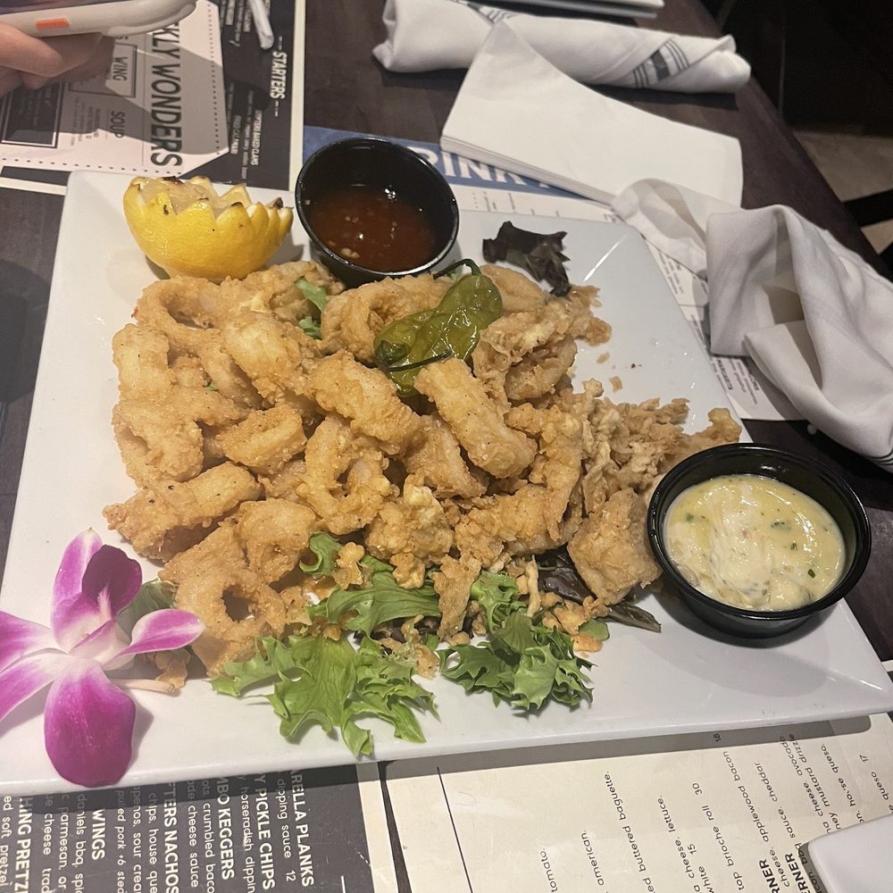 Drifters Kitchen and Bar - Fried Calamari - Cocktail Bars Near Me - Ridge, New York Drifters Kitchen and Bar - Fried Calamari - Cocktail Bars Near Me - Ridge, New York