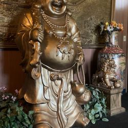 Golden Buddha - Howe