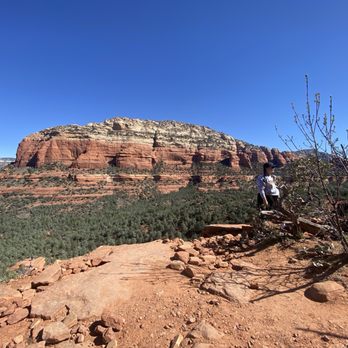 Devil's Bridge Trail - Hiking Near Me - Sedona, Arizona Devil's Bridge Trail - Hiking Near Me - Sedona, Arizona