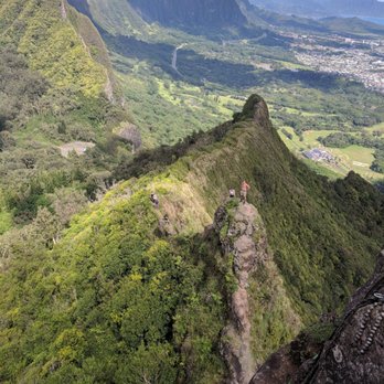 Nu'uanu Pali State Wayside - Pali Notches - Parks Near Me