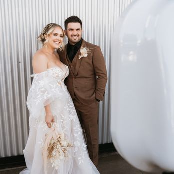 Thunder 360 Photo Booth - Wedding Ideas | Summer Weddings - Photo Booth Rentals Near Me