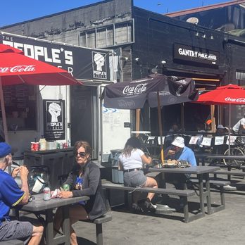The People's Burger - Picnic table seating - Food Trucks Near Me - Seattle, Washington The People's Burger - Picnic table seating - Food Trucks Near Me - Seattle, Washington