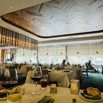 Del Frisco's Double Eagle Steak House - Bars Near Me - Orlando, Florida Del Frisco's Double Eagle Steak House - Bars Near Me - Orlando, Florida