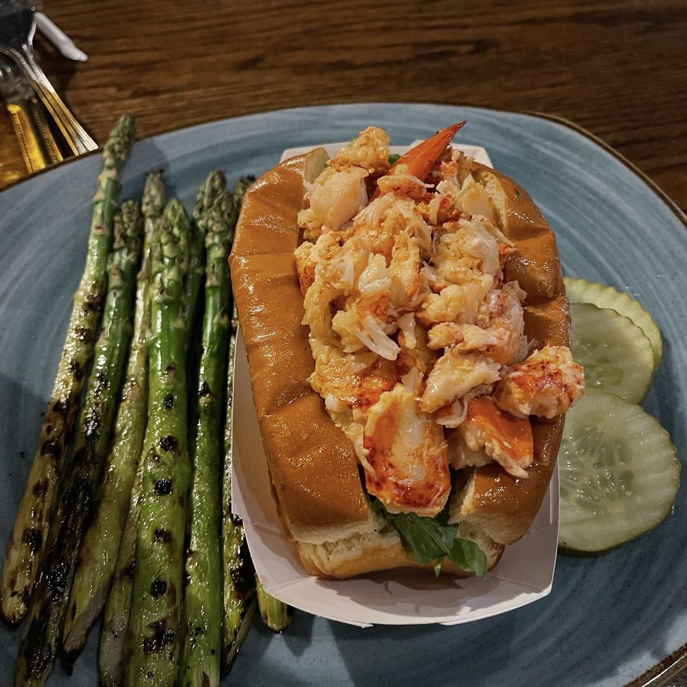 Dockside Pub - Lobster Roll with Grilled Asparagus - Bars Near Me - Swampscott, Massachusetts