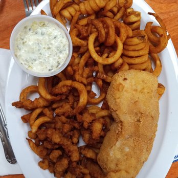 Chuck Wagon Restaurant - Fried Seafood Platter and Curly Fries - Diners Near Me - Ellington, Connecticut Chuck Wagon Restaurant - Fried Seafood Platter and Curly Fries - Diners Near Me - Ellington, Connecticut