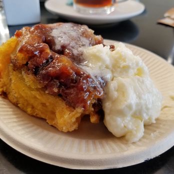 Canon - Sweet potato cinnamon bun with bacon - Cocktail Bars Near Me - Sacramento, California Canon - Sweet potato cinnamon bun with bacon - Cocktail Bars Near Me - Sacramento, California