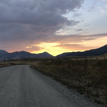 Sage Lodge - Hotels Near Me - Pray, Montana Sage Lodge - Hotels Near Me - Pray, Montana