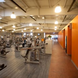 Just Fit Light - Gerätepark * Just Fit 11 Light Fitnessclub