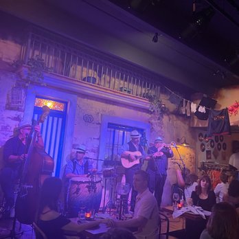 Cafe La Trova - Incredible Live Music - Cocktail Bars Near Me - Miami, Florida