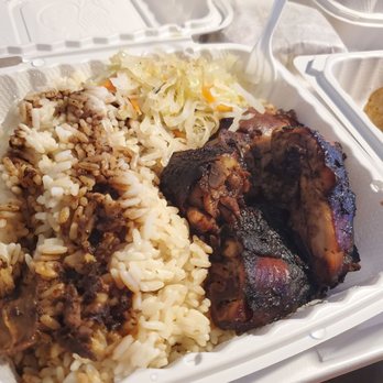 Cafe MoBay - Jerk chicken - Caribbean Near Me - Bloomfield, New Jersey