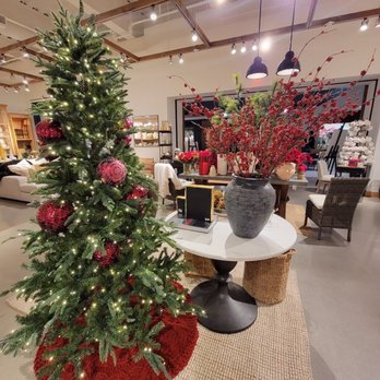 Pottery Barn - Home Decor Near Me - Minnetonka, Minnesota
