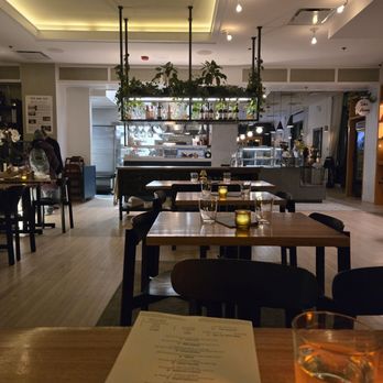 Chapel Street - Inside - Cafes Near Me - Chicago, Illinois