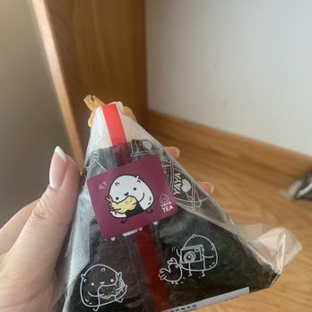 Yaya Tea Garden - Shrimp Tempura Onigiri - Bubble Tea Near Me - New York, New York