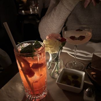 Da Andrea - Chelsea - Fragola Fizz Andrea - Italian Near Me - New York, New York Da Andrea - Chelsea - Fragola Fizz Andrea - Italian Near Me - New York, New York