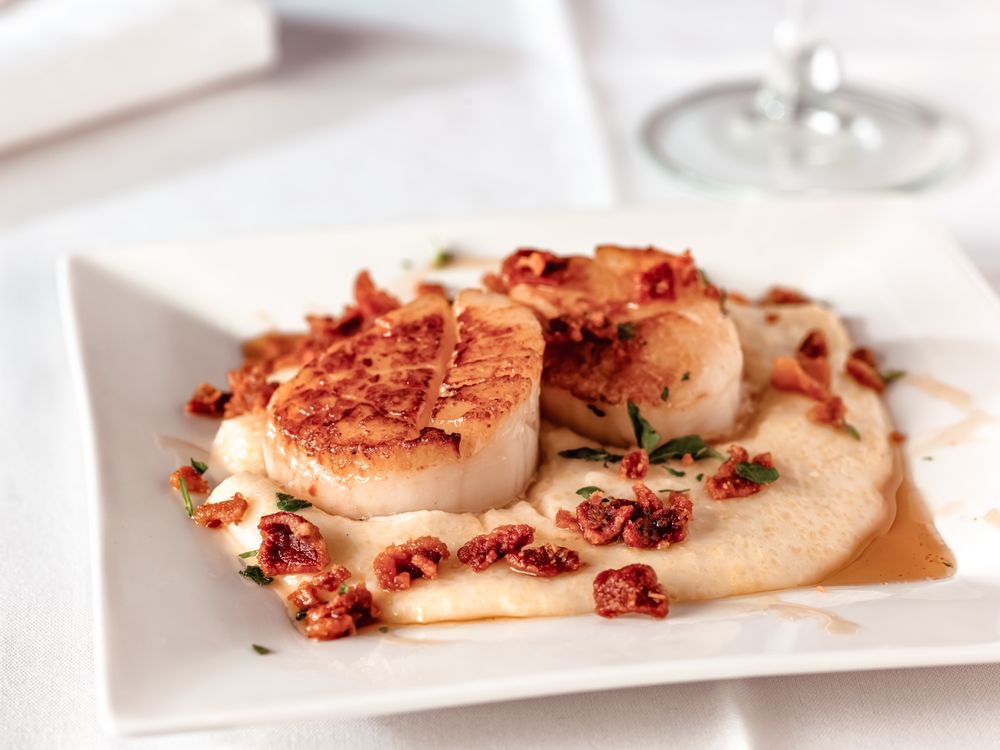 KIT KAT LOUNGE Updated September 2024 760 Photos & 838 Reviews