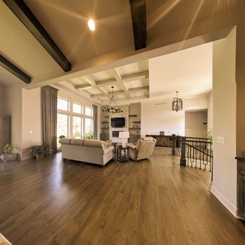 Hardwood Floor Essence - Buff and recoat of oak flooring - Flooring Near Me Hardwood Floor Essence - Buff and recoat of oak flooring - Flooring Near Me