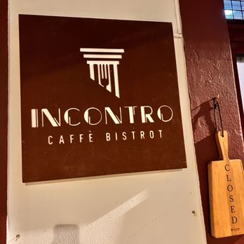 Incontro caffe bistrot - Exterior - Italian Near Me - Porto, 13 Incontro caffe bistrot - Exterior - Italian Near Me - Porto, 13