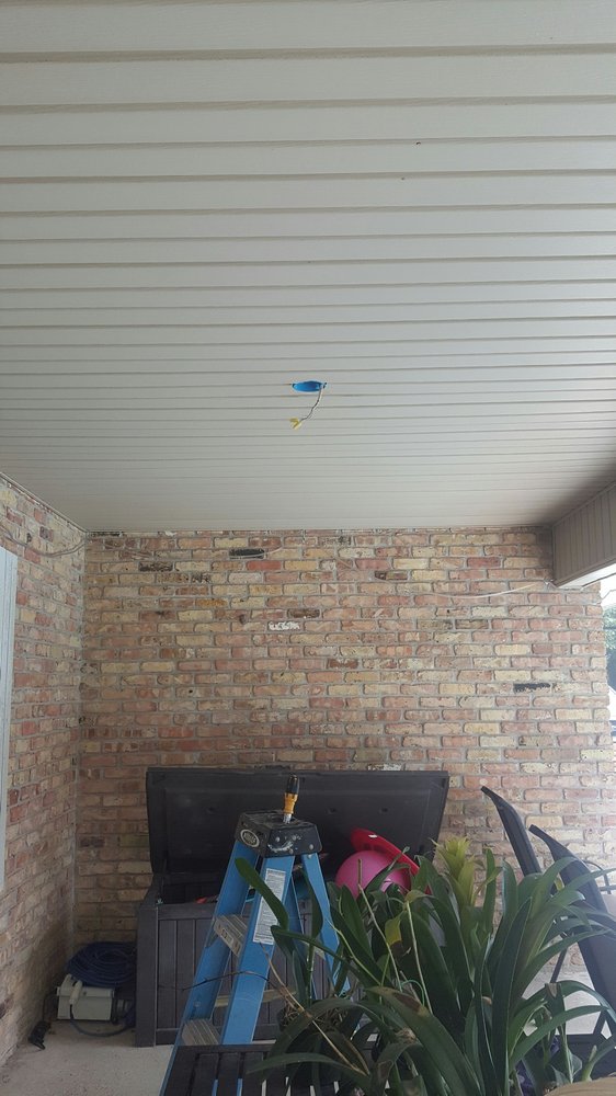 Slide of Cadiere Construction