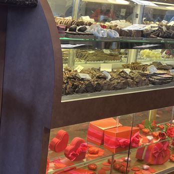 Neuhaus Cafe - Great place - Cafes Near Me - Dallas, Texas