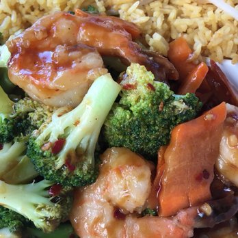 Golden House - Shrimp w/ Veggies in garlic sauce! Mmmmm, yummy ! - Chinese Near Me - Bethesda, Maryland