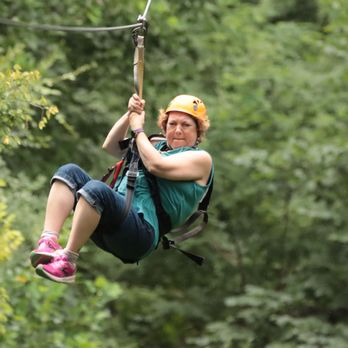 1. Wahoo Ziplines