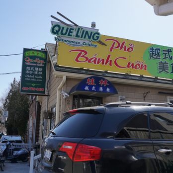 Que Ling Restaurant - Outside - Vietnamese Near Me - Toronto, Ontario