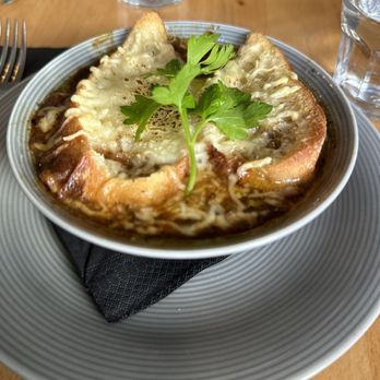 La Vache Acrobate - Onion Soup - French Near Me - Paris, 75 La Vache Acrobate - Onion Soup - French Near Me - Paris, 75