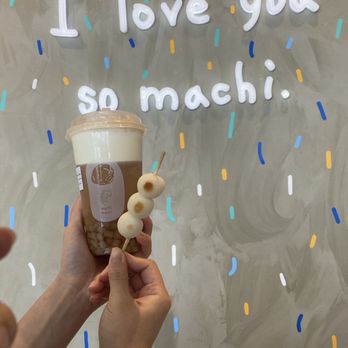 Machi Machi - Black bubble tea with mochi skewer - Bubble Tea Near Me - Markham, Ontario