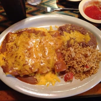Gil's Restaurant - Cheese enchiladas! - Mexican Near Me - San Angelo, Texas Gil's Restaurant - Cheese enchiladas! - Mexican Near Me - San Angelo, Texas