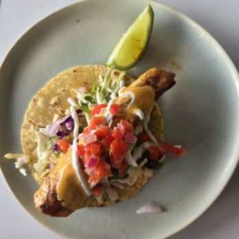 Tommy Bahama Marlin Bar - Mahi Mahi taco - Men's Clothing Near Me - Winter Park, Florida Tommy Bahama Marlin Bar - Mahi Mahi taco - Men's Clothing Near Me - Winter Park, Florida