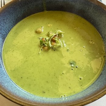 The Dining Room at Kendall College - Sweet pea mint bisque - New American Near Me - Chicago, Illinois The Dining Room at Kendall College - Sweet pea mint bisque - New American Near Me - Chicago, Illinois