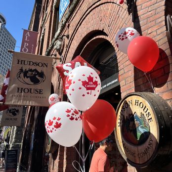 Gastown - Landmarks & Historical Buildings Near Me - Vancouver, British Columbia