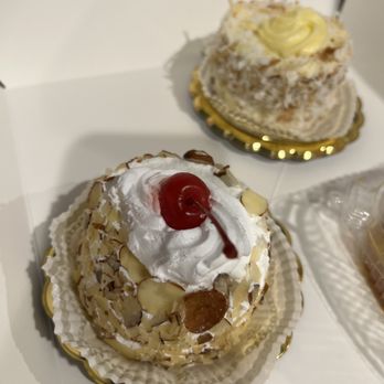 Loaded Cafe - Long Beach - Coconut and tres leche min cake - American Near Me - Long Beach, California