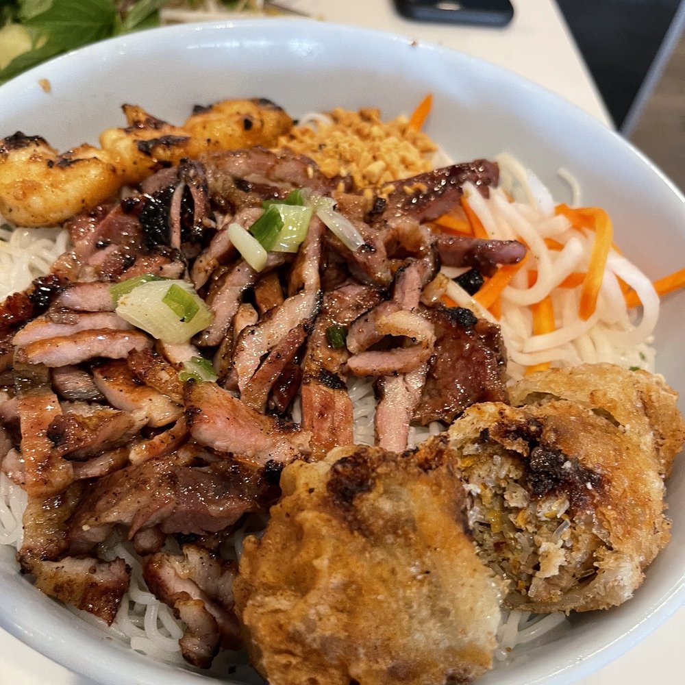 MT Noodles - Bun tit noung - Vietnamese Near Me - Brooklyn Park, Minnesota MT Noodles - Bun tit noung - Vietnamese Near Me - Brooklyn Park, Minnesota