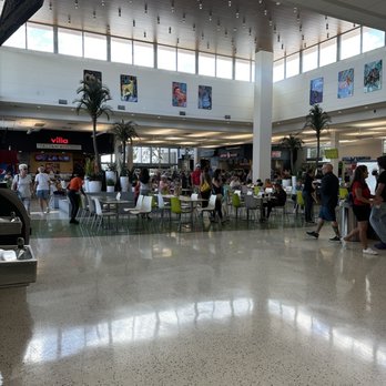 Fort Drum Service Plaza - Inside Fort Drum rest stop. - Rest Stops Near Me - Okeechobee, Florida Fort Drum Service Plaza - Inside Fort Drum rest stop. - Rest Stops Near Me - Okeechobee, Florida