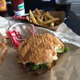 Western Burger Garlic Fries