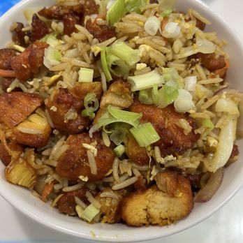 Foodie's Kitchen - Chicken Fried Rice - Indian Near Me - Oklahoma City, Oklahoma