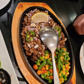 La Parilla De Manila - Sisig - Filipino Near Me - Colonia, New Jersey La Parilla De Manila - Sisig - Filipino Near Me - Colonia, New Jersey