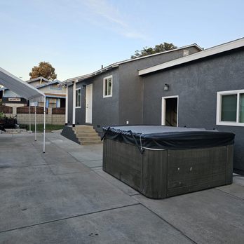 OX Handyman Warrior - Exterior wall paint - Painters Near Me OX Handyman Warrior - Exterior wall paint - Painters Near Me