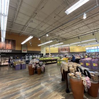 Smith's - Bakery & Produce areas - Grocery Near Me - North Las Vegas, Nevada